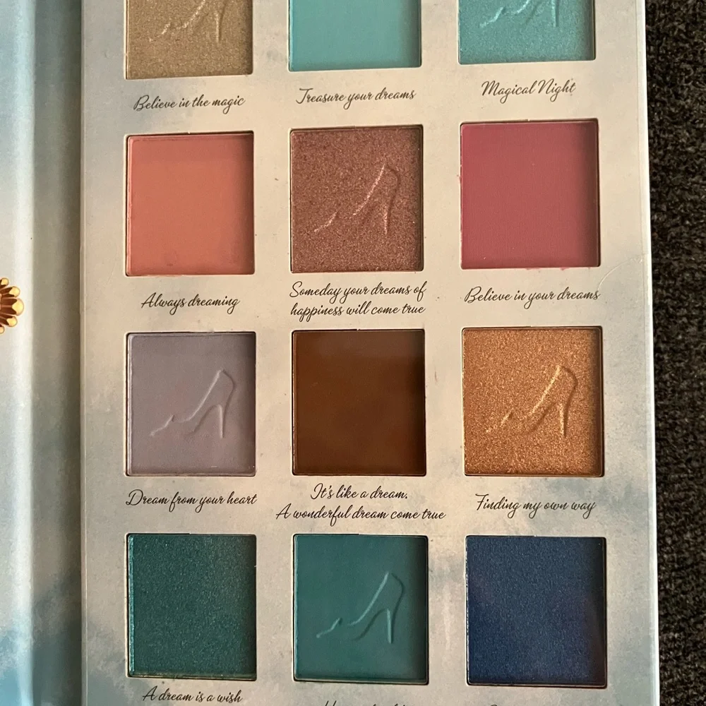 Disney Princess Cinderella Eyeshadow Palette